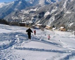 8/9 pers ,  pied des pistes, 2 SDB, 4 CH