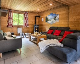 Chalets Lacuzon- au pied des pistes des 3 Vallées avec sauna et jacuzzi
