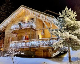 PIERRA, au pied des pistes, WiFi Fibre. Tout confort, 200m des commerces