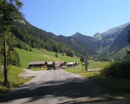 Capacité jusqu'à 8 pers - À 5 min des télécabines – Appartement dans chalet - Navette gratuite au pied du chalet