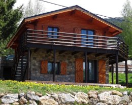 CHALET à EYNE 66800 Face à FONT ROMEU