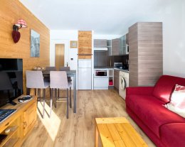 LE CRISTOL, *** en plein coeur de la vallée de la Clarée