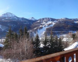 Ref. DUVILLARS - Baigné de lumière et vue splendide ! 