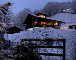  Chalet SAINT GERVAIS MONT BLANC 6 / 8 personnes . Proche centre  