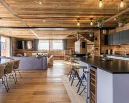 CHALET NEKO- Jacuzzi et sauna -5*