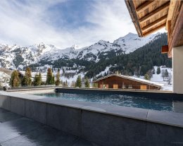 Somptueux chalet pour 14 avec sauna, terrasse et piscine