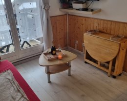 LA FOUX D'ALLOS   ESPACE LUMIERE   ( STUDIO LUMINEUX EXPOSE PLEIN SUD) 