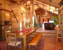Au Bon Vieux Temps N°1, 200 m2, WIFI 2 Giga gratuit, Sauna, 2 Jacuzzis (int & ext), local à Ski / Vélo, Baby-foot .