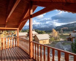 CHALET LUXE LE MESLAY  SAUNA/WIFI/NETFLIX- RECOMMANDE par anciens locataires- PROCHE CENTRE BIEN ETRE O'DYCEA