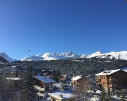 Appartement classé 4*, 50m2, plein Sud à 200m des pistes, vue exceptionnelle, tout inclus