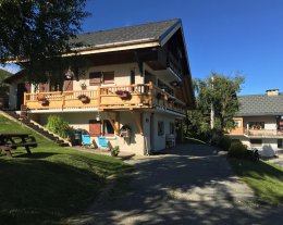 PROMO, libre  après le 21 Mars  appartement au RDC d'un chalet, vue panoramique 
