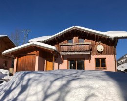 Snow Valley pour 15 pers. Au pied des pistes des Menuires-3 Vallées - cheminée -sauna- spa extérieur