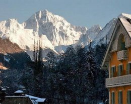  Roseland B 35 : DUPLEX *** étoiles. 64 m² CARREZ, 86 m2 au sol .3 pièces. 2 chambres .