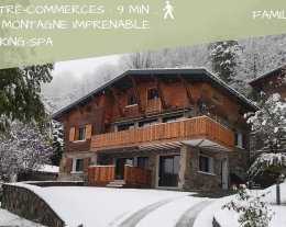 Chalet HYGGE Saint-Lary - Centre vile / **** 5D /  9 Chbres  / 12  pièces - 211 m²  / 24 pers/ Spa - Vue Imprenable- Accueil Vélo - Parking sécurisé avec Bornes rech VE