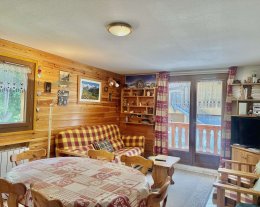 APPARTEMENT 3 PIECES DANS LE CENTRE