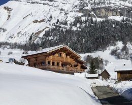 Joli chalet familial avec salle de jeux & home cinéma