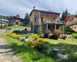 Les  Silènes  Logement 8 personnes dans Chalet