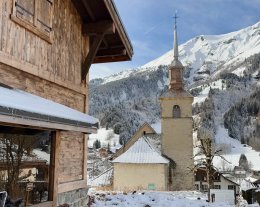 Chalet rénové entièrement au coeur des Contamines – Hiver 2025