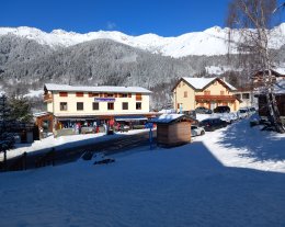  Pied des pistes,  8 pers  3ch, 2 salles de bains, 2wc