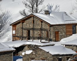 En pleine nature, le "1898", chalet 4* dans un hameau