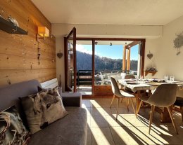 LES BALCONS DU CHARVIN