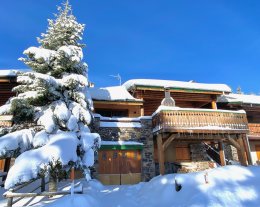 Salon/repas 45 m2 pistes 5mn à pied